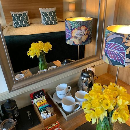 The Coach House Brecon Hotel Екстериор снимка