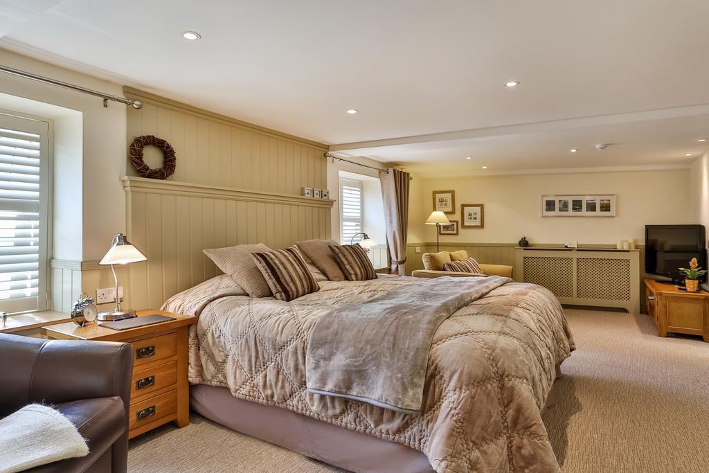 The Coach House Brecon Hotel Екстериор снимка