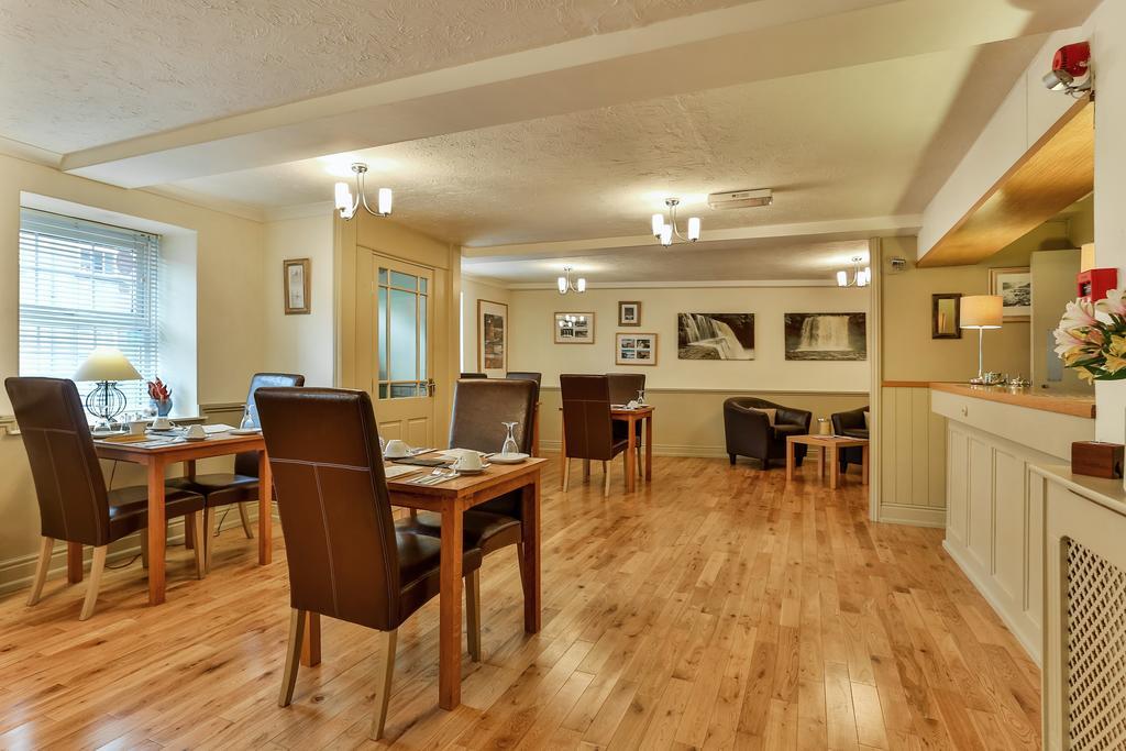 The Coach House Brecon Hotel Екстериор снимка