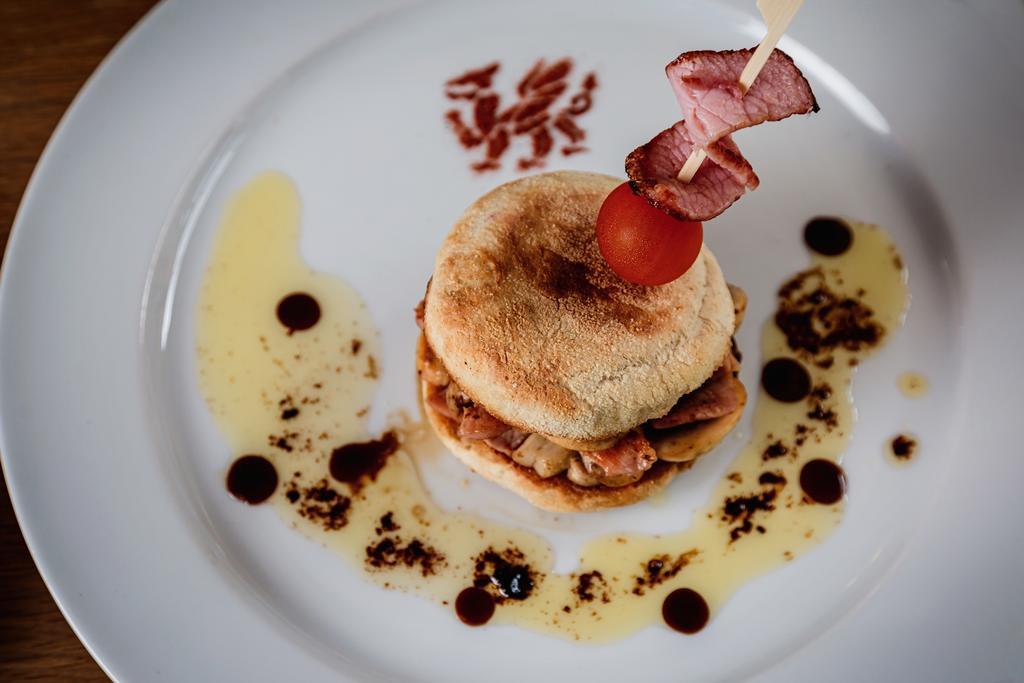 The Coach House Brecon Hotel Екстериор снимка